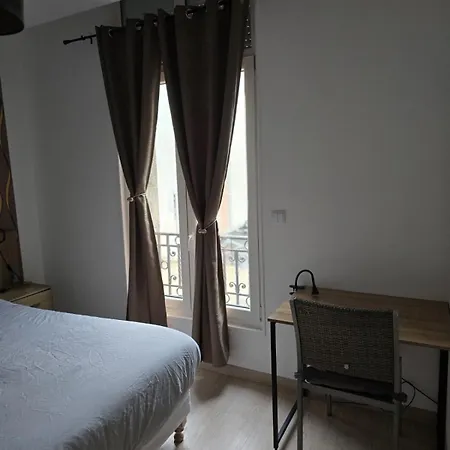 Hamdan Suite Reims Exterior photo